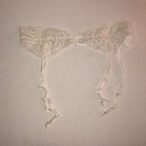 Victoria’s Secret Garter Belt